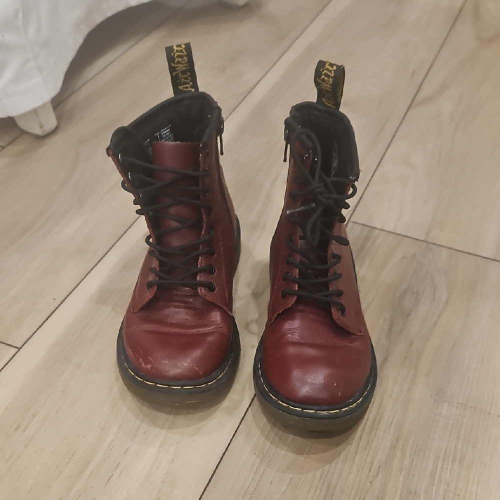Dr. Martens Kids Boots in Red and Black